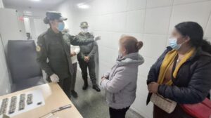 El ómnibus, procedente de Jujuy, fue controlado sobre la Ruta N° 9.
