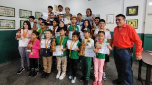 Torneo Nacional de Ajedrez categorías impares, Santa Cruz sede del campeonato, Santa Cruz gana en nueve categorías