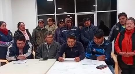 El Comité Cívico y juntas vecinales de Pocoata realizaron su pronunciamiento