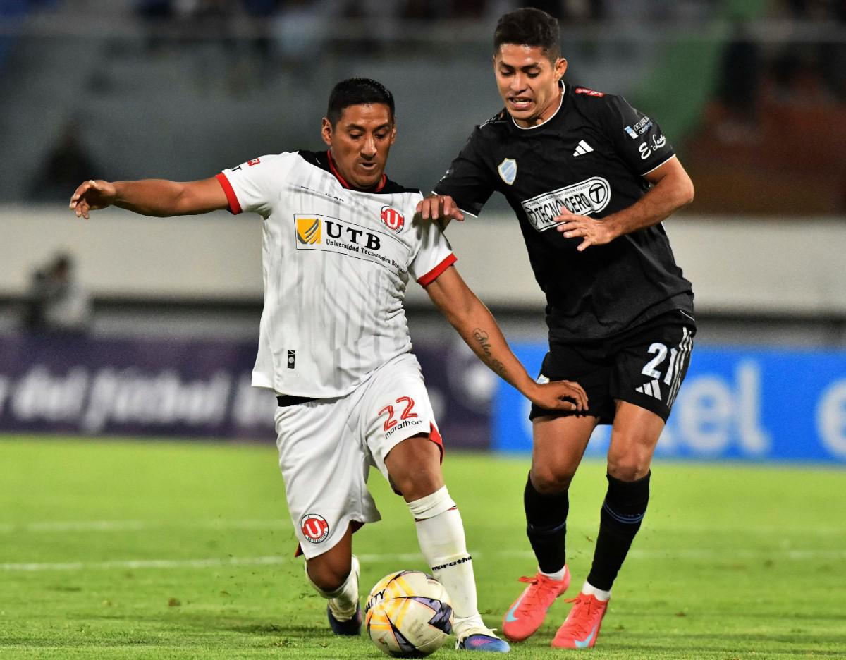 División Profesional, Aurora vs. FC Universitario, Estadio Félix Capriles de Cochabamba