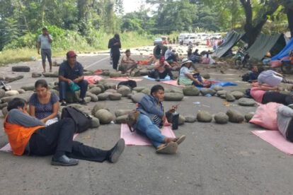 Suman 33 días de bloqueos en Bolivia