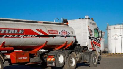 camion de YPFB