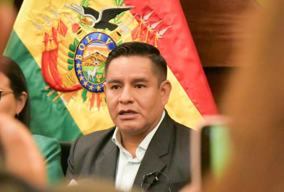 El Mgdo. Edwin Almendras Vasquez fue presentado oficialmente este martes 2 de junio en conferencia de prensa