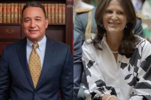 Los ministros Salinas (Defensa) y García (Educación)