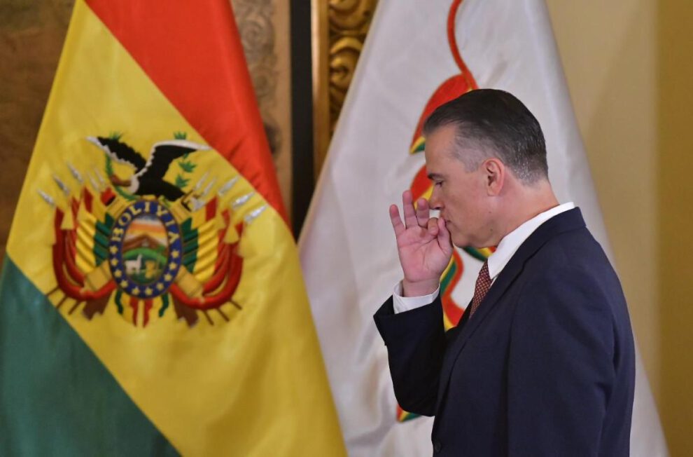El nuevo ministro de Defensa, Ernesto Justiniano