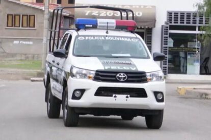 vehiculo poliical