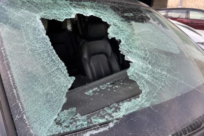 Tras su captura, se observaron imágenes donde este envió a su cómplice la ubicación del lugar antes del robo.