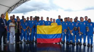 Mundial 2026, Selección de Colombia recibe pabellón nacional, Gustavo Petro entrega, Colombia en el grupo K