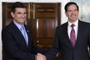 El presidente Rodrigo Paz -el secretario de Estado de EE.UU., Marco Rubio