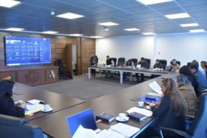La sesión se extendió por más de 10 horas