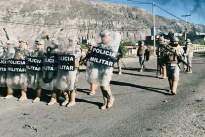 El contingente militar fue desplazado hacia la localidad de Mecapaca