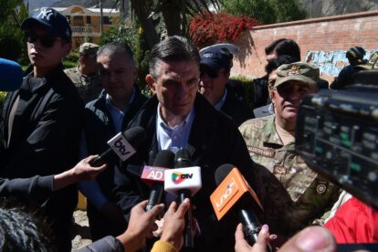 Durante la inspección en Río Abajo, el presidente Rodrigo Paz reiteró que el diálogo es la solución