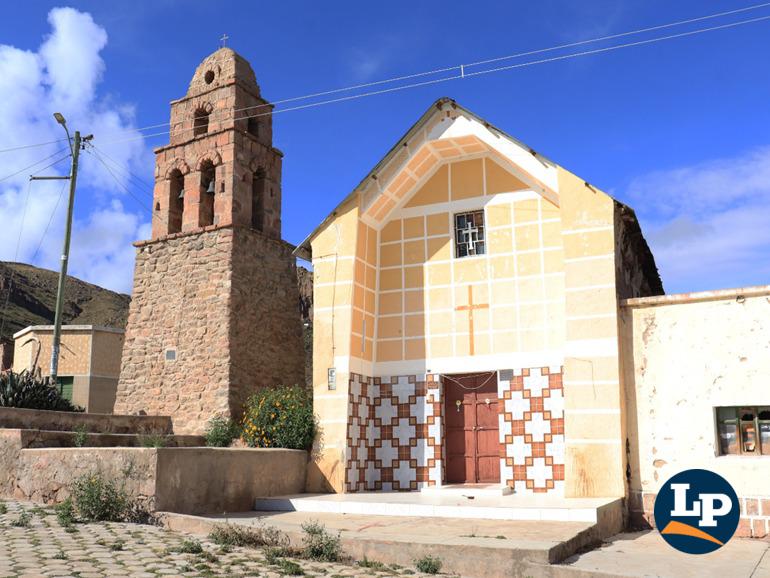 fotografía de iglesia colonial