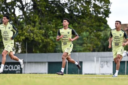 Selección boliviana, Partidos amistosos en Estados Unidos, Bolivia el miércoles jugará contra Argelia