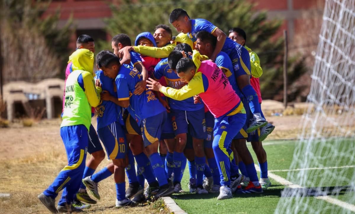 Copa Simón Bolívar, Primera fase regionalizada, EM Huanuni vs. AFIZ, Oruro Royal empata con 22 de Octubre