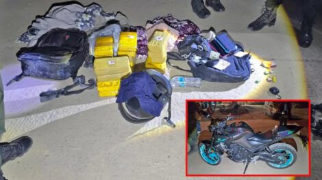 Se incautó la droga que portaban los ocupantes en sus mochilas