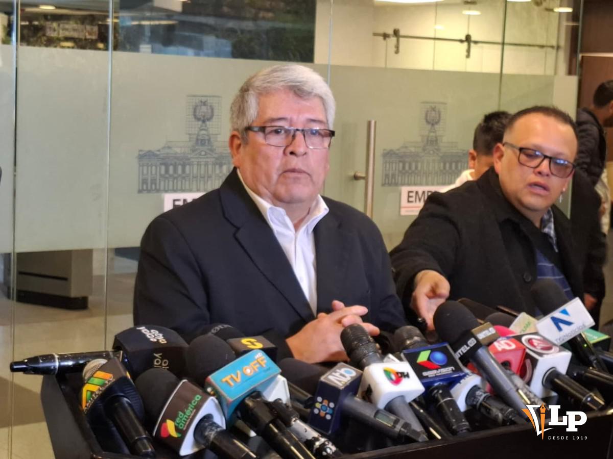 El diputado José Maldonado en conferencia de prensa