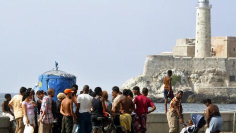Temblor sorprende a los habitantes de Cuba.