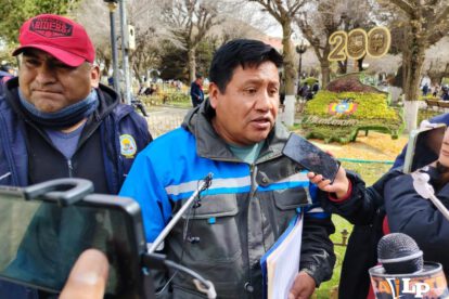 Oscar Condori, secretario general del sindicato EMAO