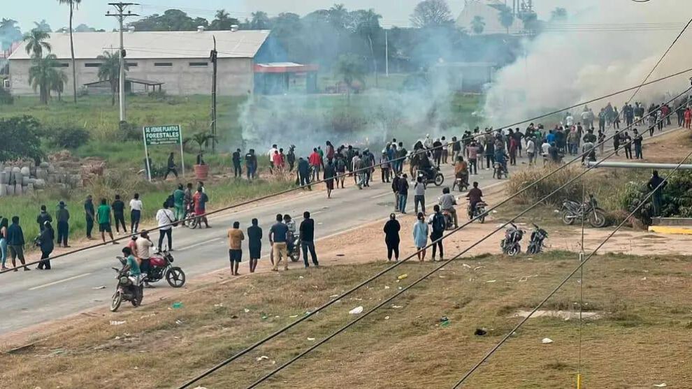 Denunciaron que la UJC estuvo delante de la Policía durante el operativo