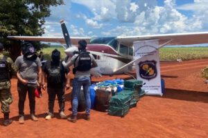 Condena piloto