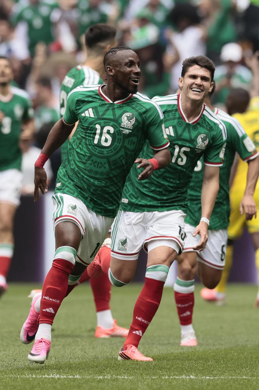 jugadores mexicanos