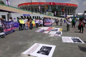 Estas manifestaciones provienen de familiares de desaparecidos, sindicatos de maestros y trabajadores