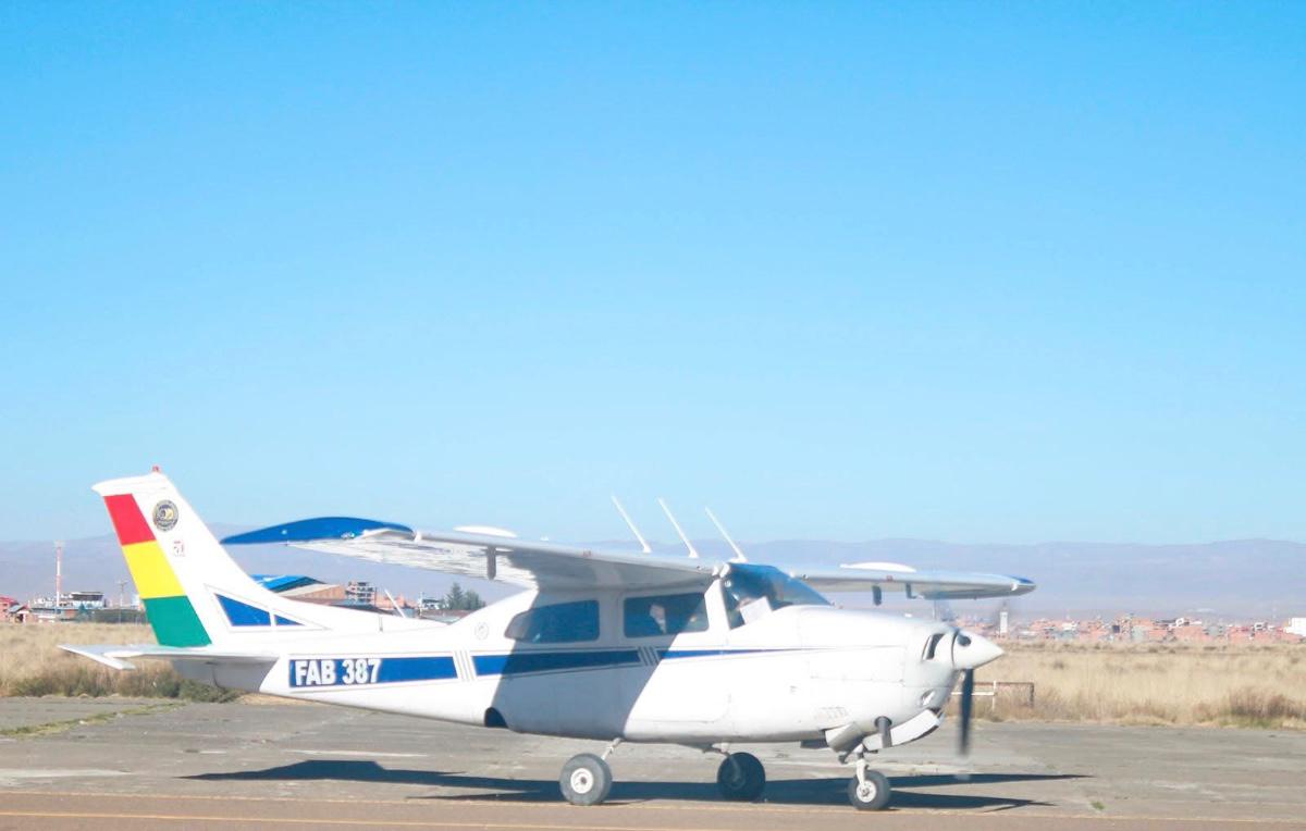 Avión