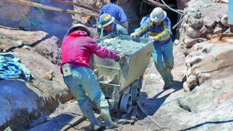 Trasladan mineral