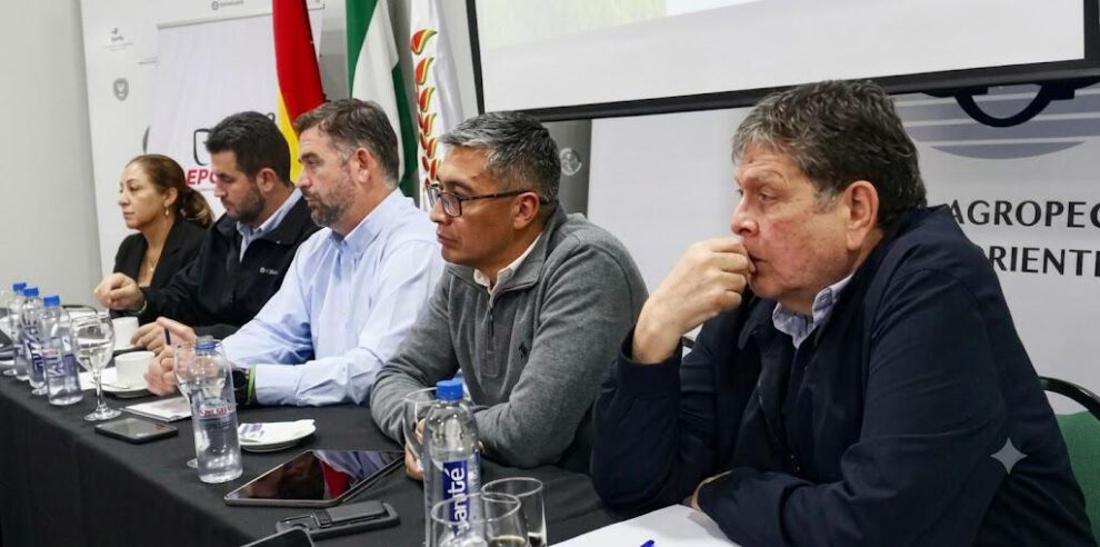 ministros de Economía e Hidrocarburos