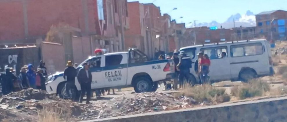 La patrulla fue incendiada por movilizados