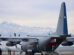 El avión Hércules C-130 de la FACh, listo para descargar ayuda humanitaria