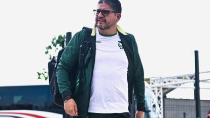 Selección boliviana, Óscar Villegas seleccionador de Bolivia, Afición deportiva de Bolivia muestra su descontento