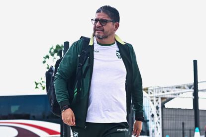Selección boliviana, Óscar Villegas seleccionador de Bolivia, Afición deportiva de Bolivia muestra su descontento