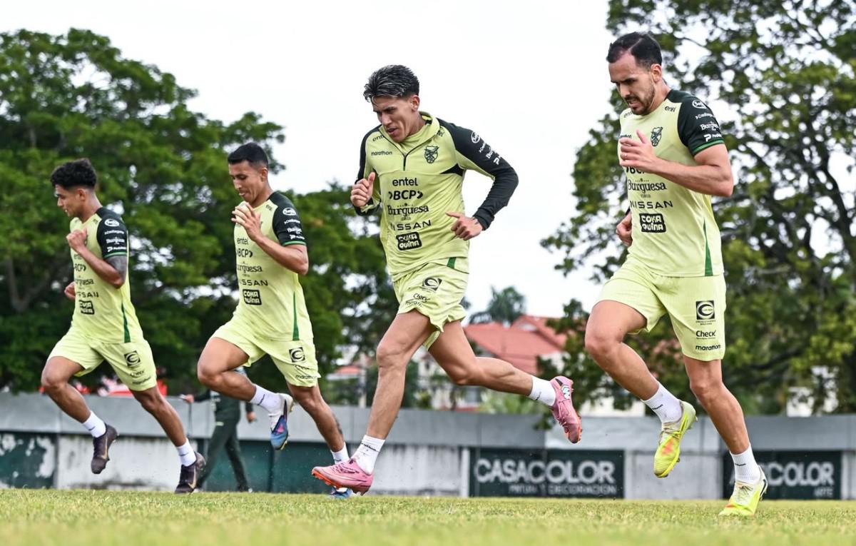 Selección boliviana, Óscar Villegas seleccionador de Bolivia, Afición deportiva de Bolivia muestra su descontento