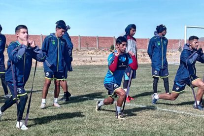 División Profesional, CDT Real Oruro receso en los entrenamientos, Conflictos en el país obligan a paralizar los entrenamientos