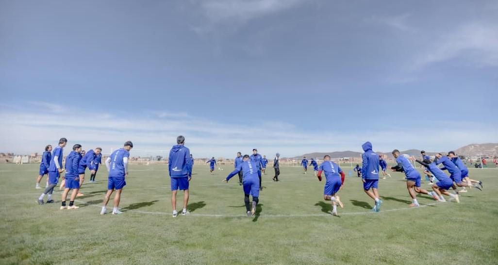 División Profesional, CDT Real Oruro receso en los entrenamientos, Conflictos en el país obligan a paralizar los entrenamientos