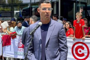 plano medio de Cristiano Ronaldo