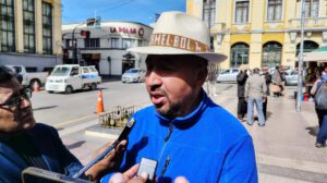Wilfredo Chambi productor de camélidos