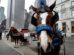 Grupo de carruajes tirados por caballos