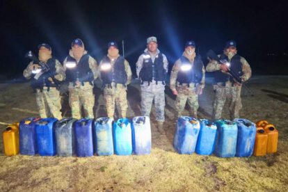 El personal constató que se trasladaba un cargamento de 230 litros de Gasolina Especial