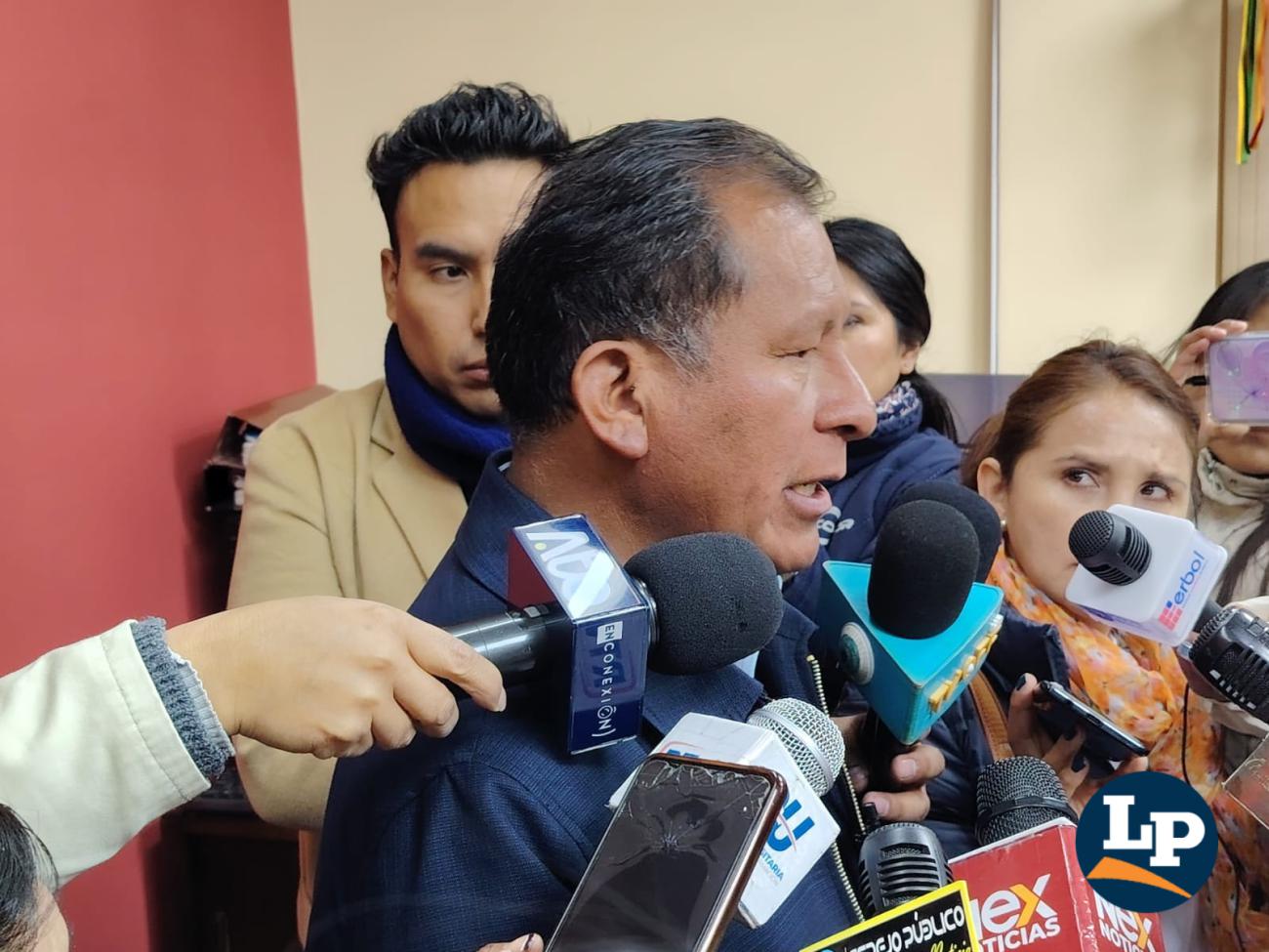 Director de Educación en Oruro, Germán Cardozo