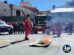 bomberos apagando fuego