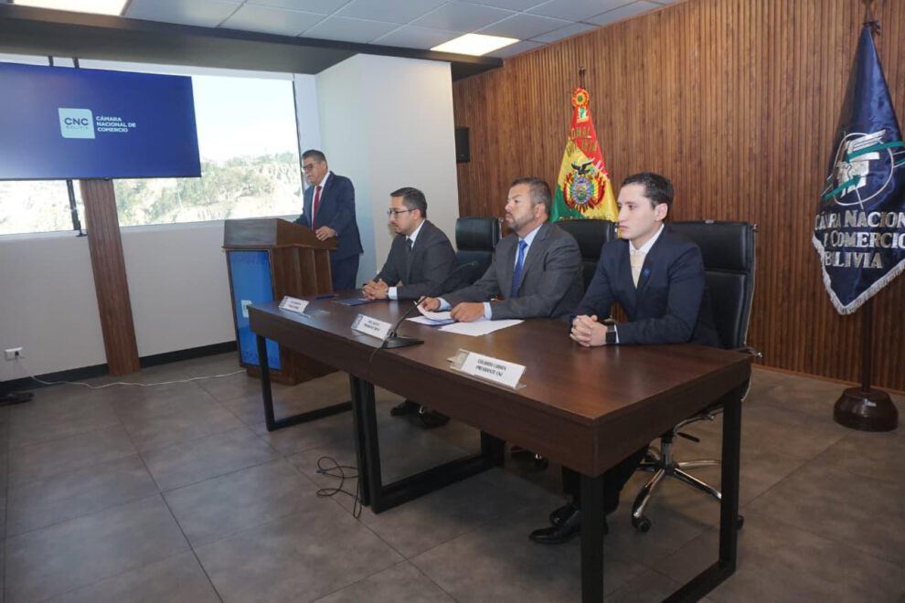 La Cámara Nacional de Comercio (CNC), expresó su preocupación por la delicada situación económica del país en 50 días de conflictos sociales
