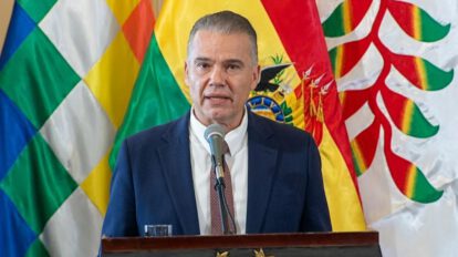 El ministro de Defensa