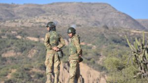 Militares salieron a resguardar carreteras tras el anuncio de estado de excepción