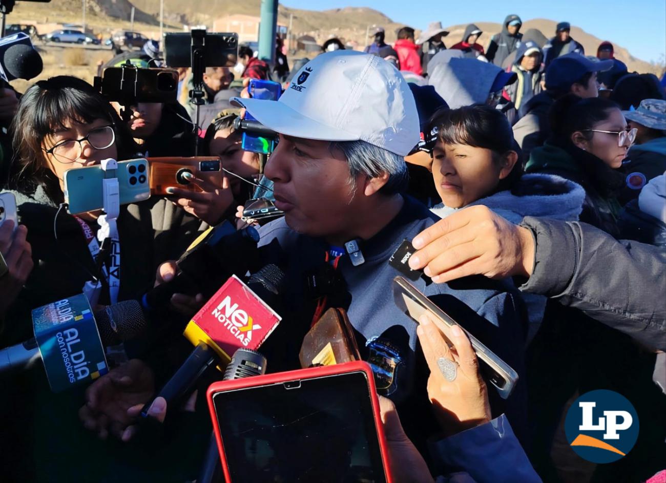 El gobernador de Oruro, Edgar Sánchez