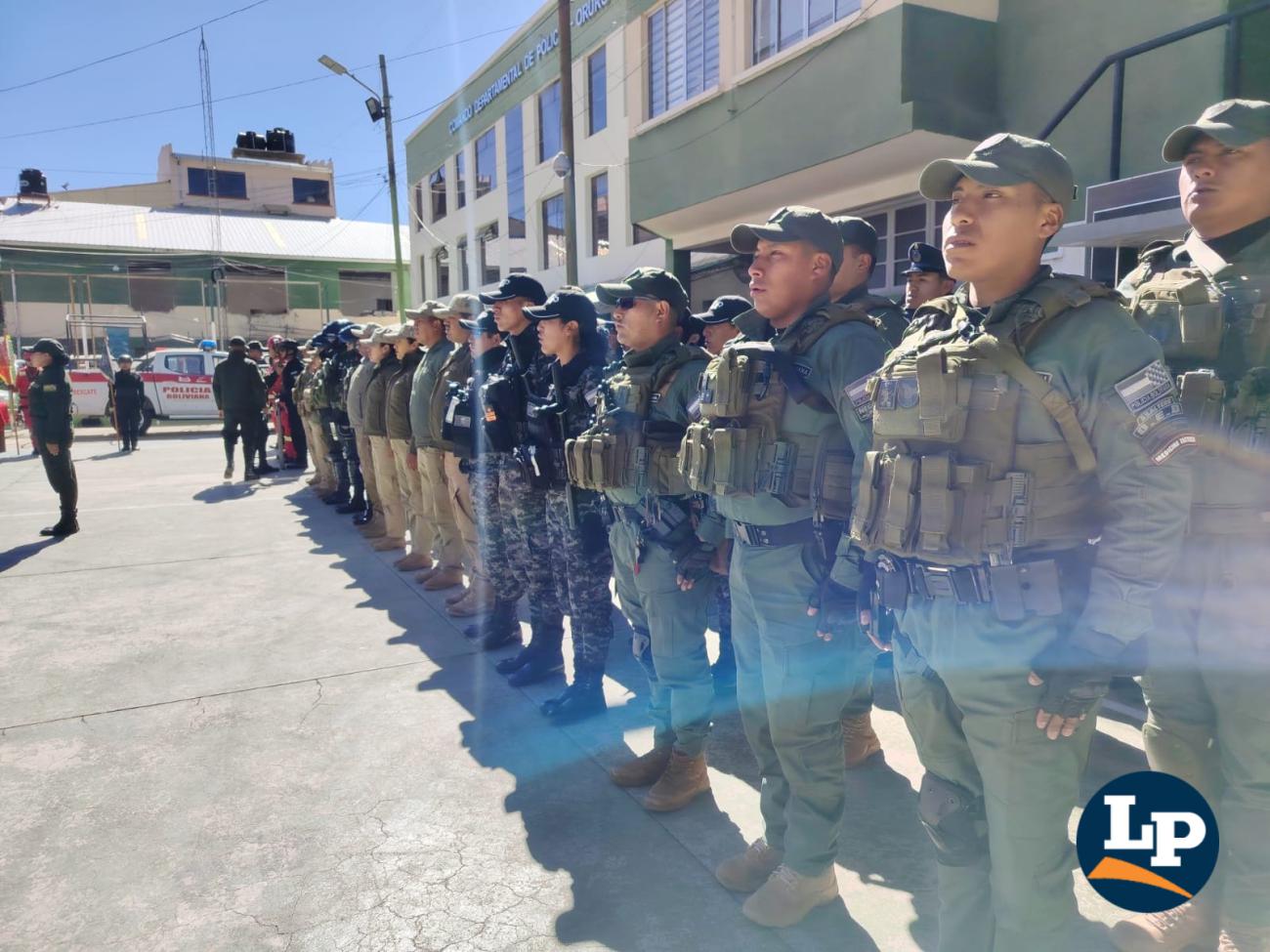 policías Oruro