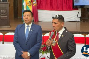 Iván Quispe junto a Adhemar Wilcarani
