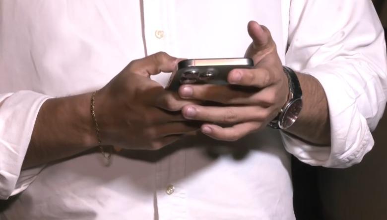 Victima de la venta de celulares